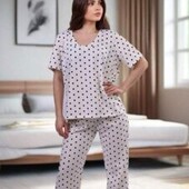 Жіноча трикотажна пижама двійка футболка та штани в горох.