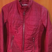 Жіноча куртка