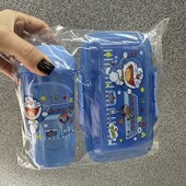 71. Ланч бокс і пляшка