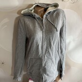 Женская пайта с небольшим начесом размер М, состояние идеальное