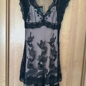 Черное платье миди в винтажном стиле