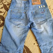 Шорти на підлітка.