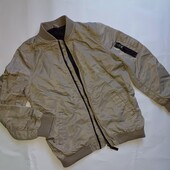 Куртка-бомбер на хлопчика, 11-12 років. Є нюанс.