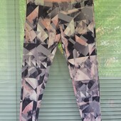 Фірмові спортивні лосінки на 9-10 років