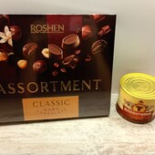 Цукерки Roshen Assortment classic чорний шоколад, 154г + тушонка яловичина 500 грм