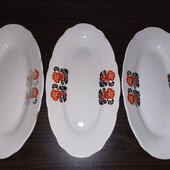 Набір тарілок