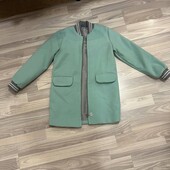 Пальто на 9-10 лет с принтом