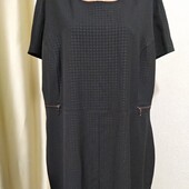 Полувискозное, слегка стрейчивое платье от Next