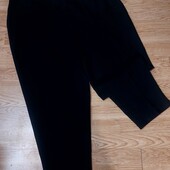 Штани на пишні форми.