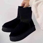 Зимние угги.Натуральная замша,натуральный мех.По стельке 24,5 см.