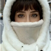 Зимняя плюшевая шапка- маска