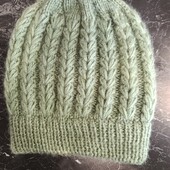 Шапка вязаная