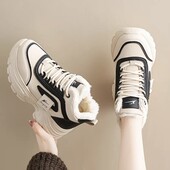 Круті зимові кросівки з хутром 39/40р – комфорт і тепло в кожному кроці!