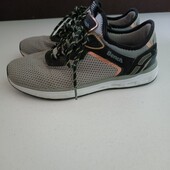 Легкі кросівки сіточки Bench з устілками memory foam розмір 38 на стопу 24 см