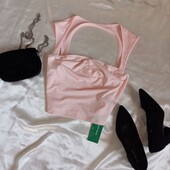 Топ у кольорі персик