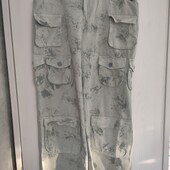 Оригінальні широкі штани з карманами