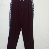 Штани бордо s розміру.