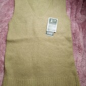 Жилет ангоровий новий