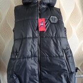 Стильна , демісезонна безрукавка р.60-64