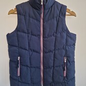 Очень теплая жилетка жилет девочке синяя Harry Hall