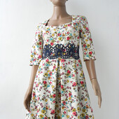 Підліткове плаття в квіточку з кружевами 42 розмір (36 євророзмір).