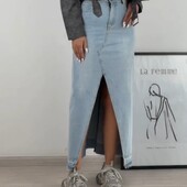 Жіноча джинсова котонова спідниця довга с розрізом зпереду.