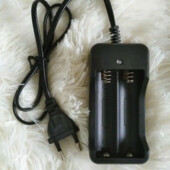 зарядное устройство для батареек новое