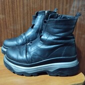 Зимние кожаные ботинки на меху, размер 37.