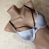 С портупеей