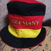 Капелюхи один на вибір