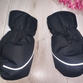 У новому стані рукавиці на 2-3роки.