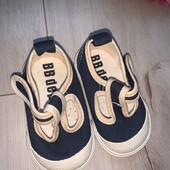 Дитячі кеди макасіни на ліпучках ,довжина устілки 11см.