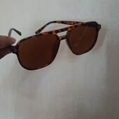 Сонцезахисні окуляри