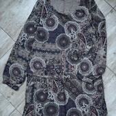 Стильна сукня від Le Phare de la Baleine, розмір L. Нова.