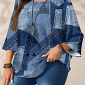 Простора футболка з джинсовим принтом