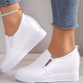 Білі мокасини. 40 р. Дуже зручні: взула і забула!