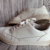 Кросівки 39р.(устілка 24см)