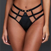 483. Стрінги М