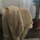 Пухнасті тепленькі, затишні пледи 150*200