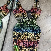 Розпродаж магазину! Яскрава сукня по спинці виріз