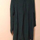 Смарагдова брендова віскозна сукня