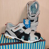 Босоніжки шкіряні 32,34 р