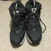 Кросівки 41 р. Норвегія
