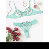 Шикарный новый комплект белья с вышивкой!