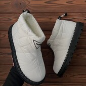 Жіночі білі дутики зима