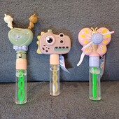 Милі мильні бульбашки.