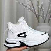 Новинка зимові кросівки на хутрі р 36,37,38