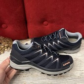 Lowa,Gore-Tex,оригінал,із спорт-матеріалу,розмір 37 1/2,устілка 24,5.Більшомірять