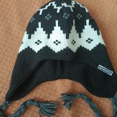 Шапочка можно ребёнку , подростку. Подойдёт и взрослому . Состояние отличнейшее!