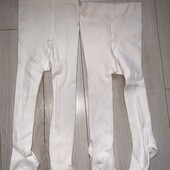 Дві пари колготок на 0-6місяців.